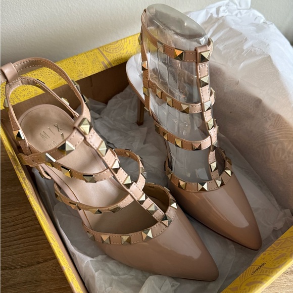 Tan Strappy Studded Heels - Picture 1 of 4